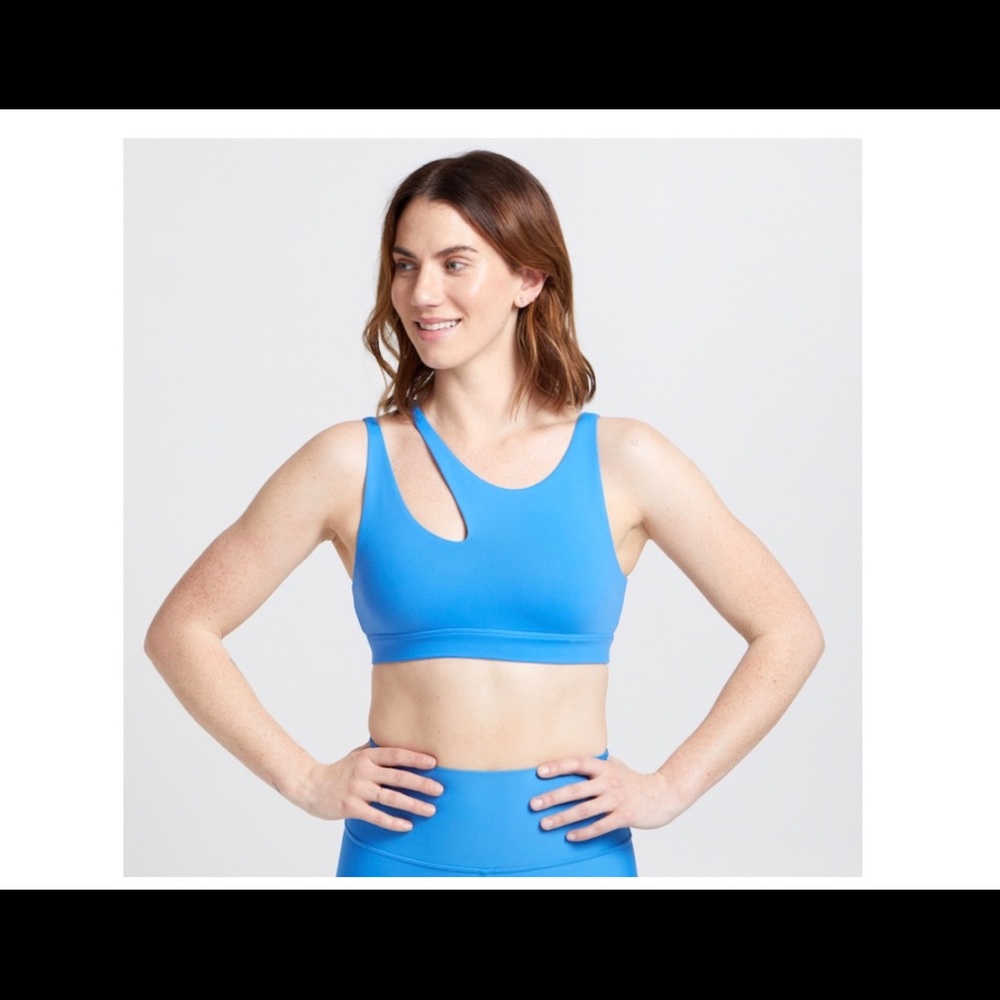 SoulCycle x Alo Yoga Peak Bra